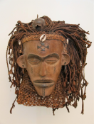 2016100 Mask - Chokwe - Congo - wood  2016100-01.jpg
